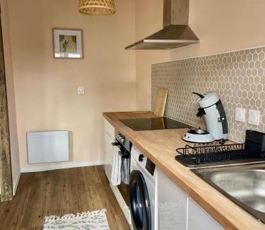 Vierzon Apartment | Green Book - T2 avec parking