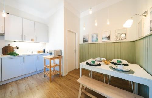 Geidorf Apartment | Green flat by GrazRentals with garden view & parking included