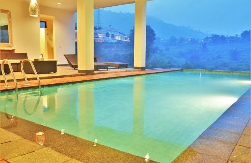 Bandung Villa | Green Forest Plantation View Villa 6bedrooms with a private heated pool