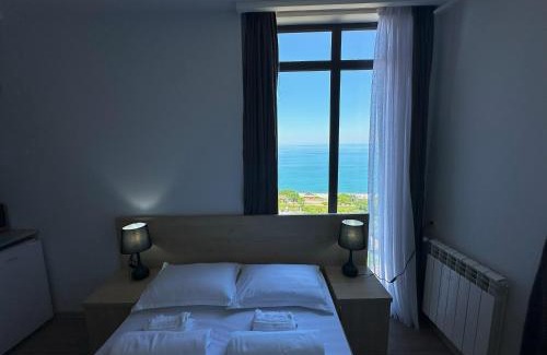 Mtsvane Kontskhi Apartment | Green House - Studio Apartment with Panoramic View