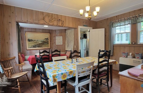 East Boothbay House | Green Landing | Waterfront | Family Retreat