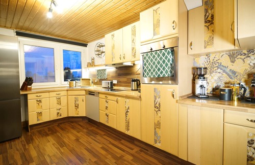 Fluorn Apartment | Green Loft Black Forest/120 sqm/roof balcony - music corner