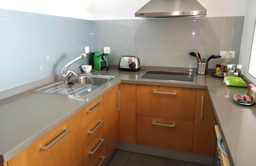 L'Albufereta Apartment | Green loft over the sea. Free Wifi, AC. Ideal couples in Albufereta