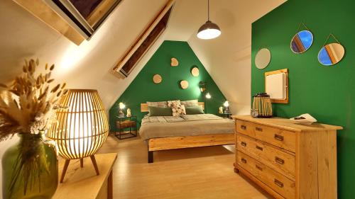 Fluorn Apartment | Green Loft Schwarzwald - Dach-Balkon-Musik-Ecke