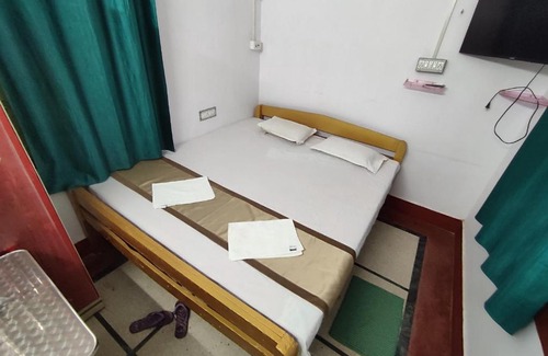 Bankura House | Green Palace Guest House