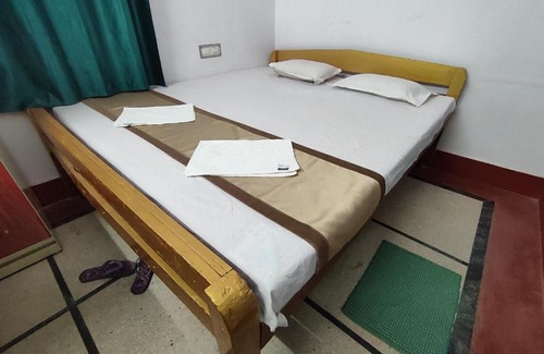 Bankura House | Green Palace Guest House
