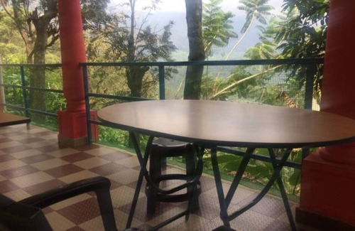 Pallivasal Cottage | Green Paradise Room-2