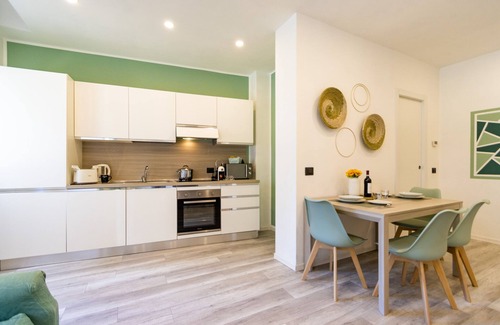 Arona Apartment | Green Pearl ☆ - Apartment 100 mt from the lake