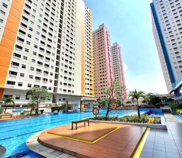Rawasari Apartment | Green Pramuka City with Cozy two Bedroom