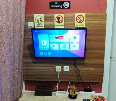 Rawasari Apartment | Green Pramuka City with Cozy two Bedroom