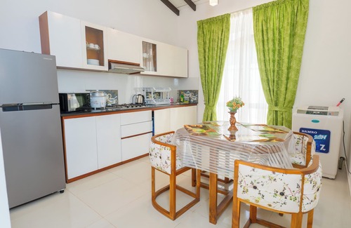 Polgasowita House | Green Retreat: 2BR Hideout