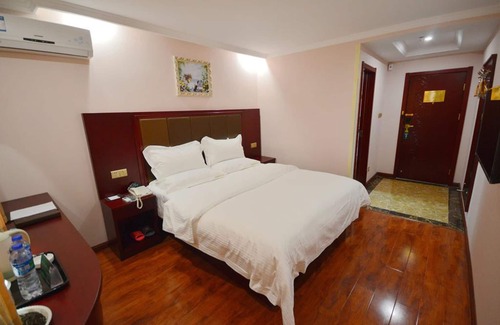 Weihai Hotel | Green Tree Inn Express