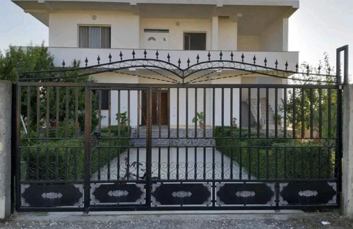 Rade House | Green Villa