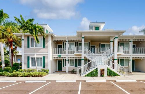 Naples Apartment | Greenlink Resort 421