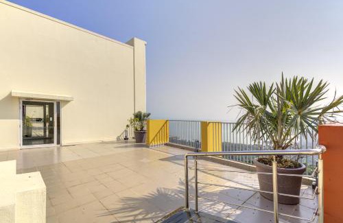 Chicalim Apartment | Greenspace 2BHK with resort style amenities