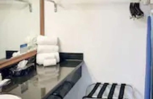 Channelview Hotel | GreenTree Hotel & Extended Stay I-10 FWY Houston, Channelview, Baytown