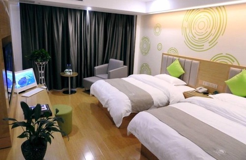 Feidong County Hotel | GreenTree Inn HeFei Feidong New District Hui Shopping Mall Express Hotel