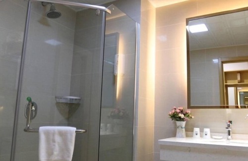 Feidong County Hotel | GreenTree Inn HeFei Feidong New District Hui Shopping Mall Express Hotel