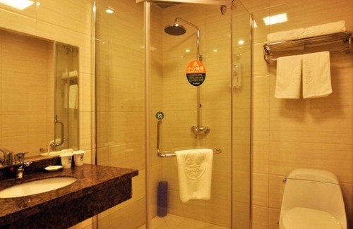 Hongze Hotel | GreenTree Inn HuaiAn Hongze Daqing Road Hotel