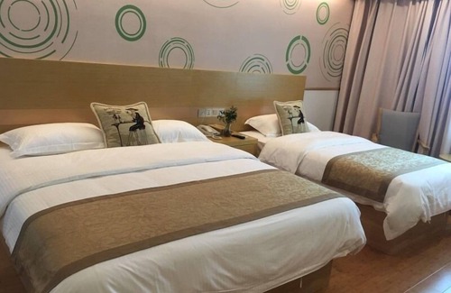 Xiuning County Hotel | GreenTree Inn HuangShan Xiuning County Qiyun Moutain Hotel