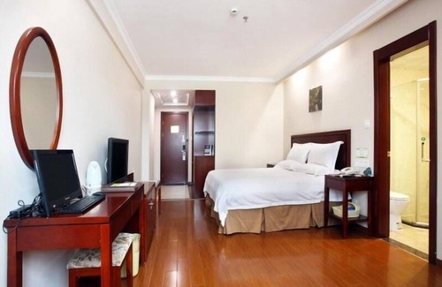 Tunxi Hotel | GreenTree Inn Huangshan Tunxi Laojie Station Business Hotel