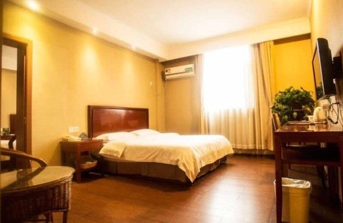 Yu Hua Tai Hotel | Greentree Inn Nanjing China Gate Subway Station Express