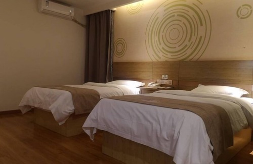 Xincheng Hotel | GreenTree Inn XiAn Xincheng District Raily Station Wukou Metro Station Hotel
