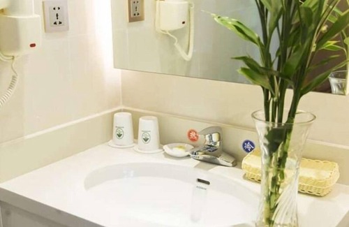 Dafeng Hotel | GreenTree Inn Yancheng Dafeng port Sea world Hotel