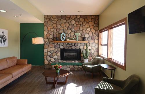Eagle Hotel | GreenTree Suites Eagle/Vail Valley