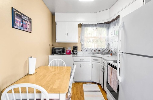 Green Lake Cottage | Greenway Log Cottage - 4