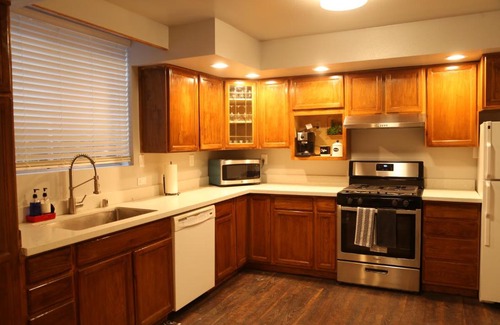 Greenwood House | Greenwood’s Tranquility (Lower Unit)
