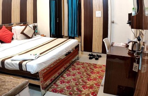 Knowledge Park III Hotel | Greno House