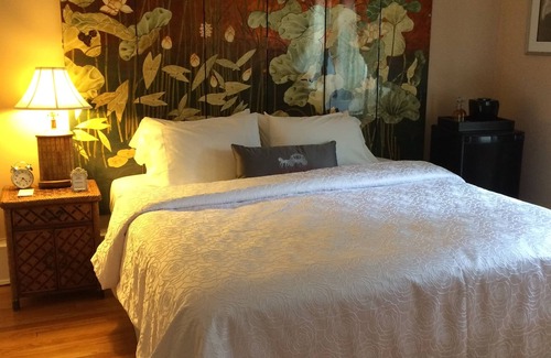 Pembroke House | Grey Gables Inn
