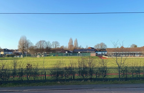Cribbs Causeway House | Grey Haven - Central & 5 minutes from Southmead Hospital