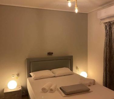 Voia Apartment | Grey Residence close to Elafonissos