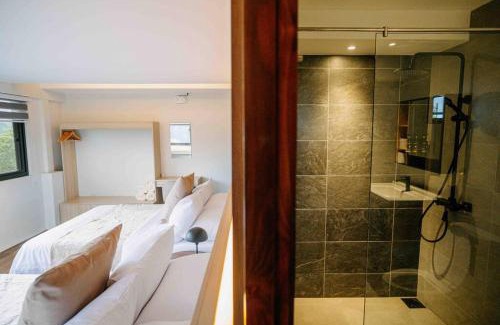 Balamban Villa | Grey Rock Mountain Villa w/Private Pool & Jacuzzi