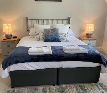 Dinas Powys Apartment | Greystones