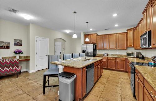 Titus Village House | GRH14636 - Paradise Palms Resort - 6 Bed 5 Baths House