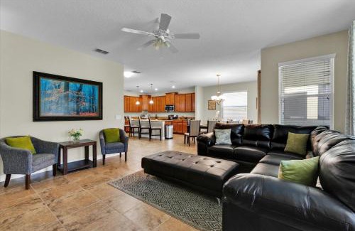 Titus Village House | GRH14636 - Paradise Palms Resort - 6 Bed 5 Baths House