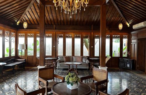 Laweyan House | Gria Kerten