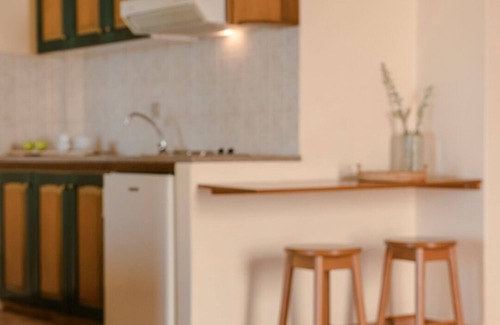 Sipiada Apartment | Griffon Kymi Hotel previously known as Valledi Village