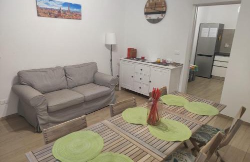 Borgo Panigale Apartment | Grigio Perla Panigale, villetta con giardino e parcheggio privato fino a tre posti auto - Un oasi di tranqullità