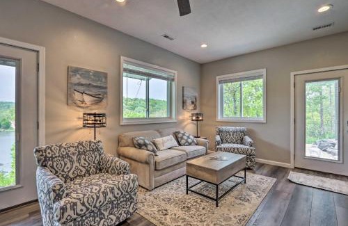 Camdenton House | Grill and Fire Pit Blue Cabin Ozarks Getaway!