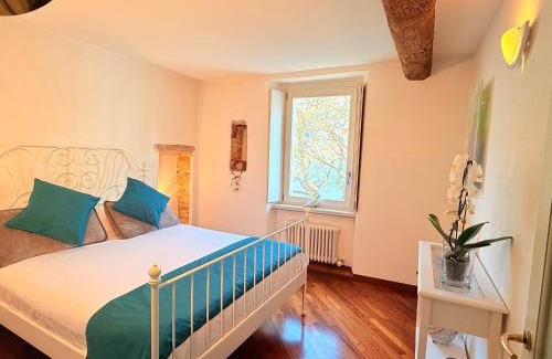 Morcote Apartment | Gritti Palace Morcote - Stunning waterfront two-room flat offering breathtaking lake views - Papavero