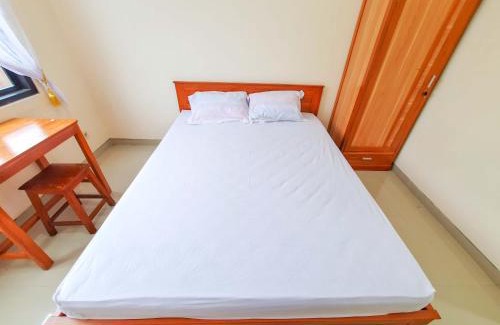 Banjarsari Hotel | Griya Shinta Syariah Solo Mitra RedDoorz