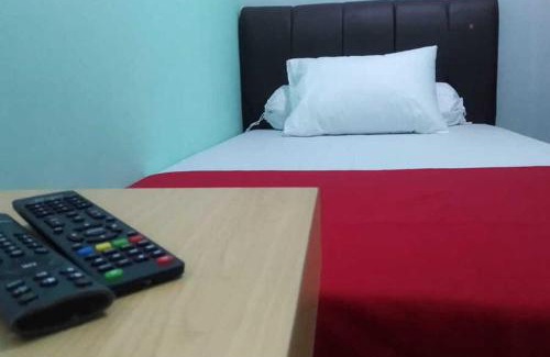 Sedayu Hotel | Griya Zukarnaen Syariah near Universitas Mercubuana Yogyakarta RedPartner