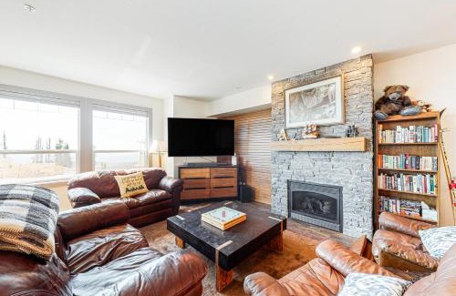 Snow Pine Estates House | Grizzly Ridge