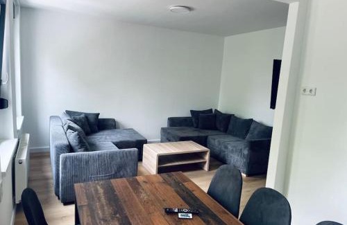 Frillendorf Apartment | Große 80qm Wohnung mit mehreren Zimmern
