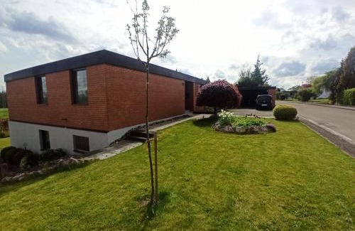 Echenbrunn Apartment | Große Ferienwohnung in traumhafter Hanglage 5 Personen nähe Legoland