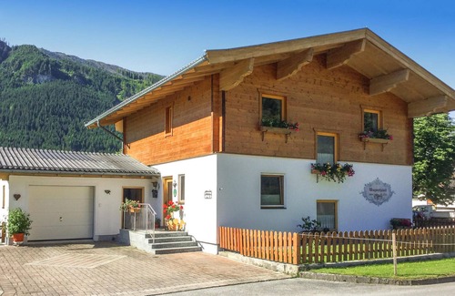 Bramberg am Wildkogel Apartment | große Ferienwohnung Muehlbach